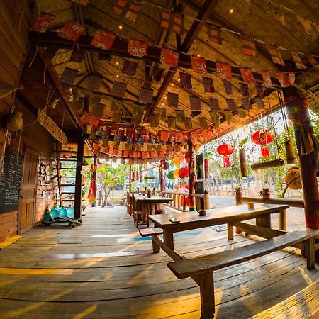Samaki Guesthouse - Tad Lo Ban Donkhagnoung Zewnętrze zdjęcie