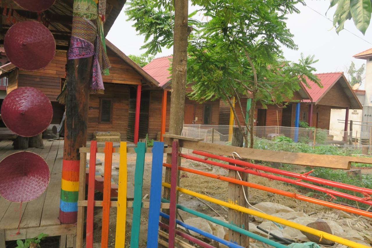 Samaki Guesthouse - Tad Lo Ban Donkhagnoung Zewnętrze zdjęcie