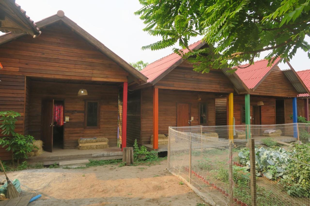 Samaki Guesthouse - Tad Lo Ban Donkhagnoung Zewnętrze zdjęcie