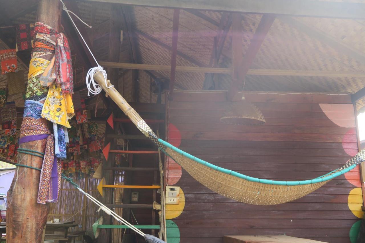 Samaki Guesthouse - Tad Lo Ban Donkhagnoung Zewnętrze zdjęcie