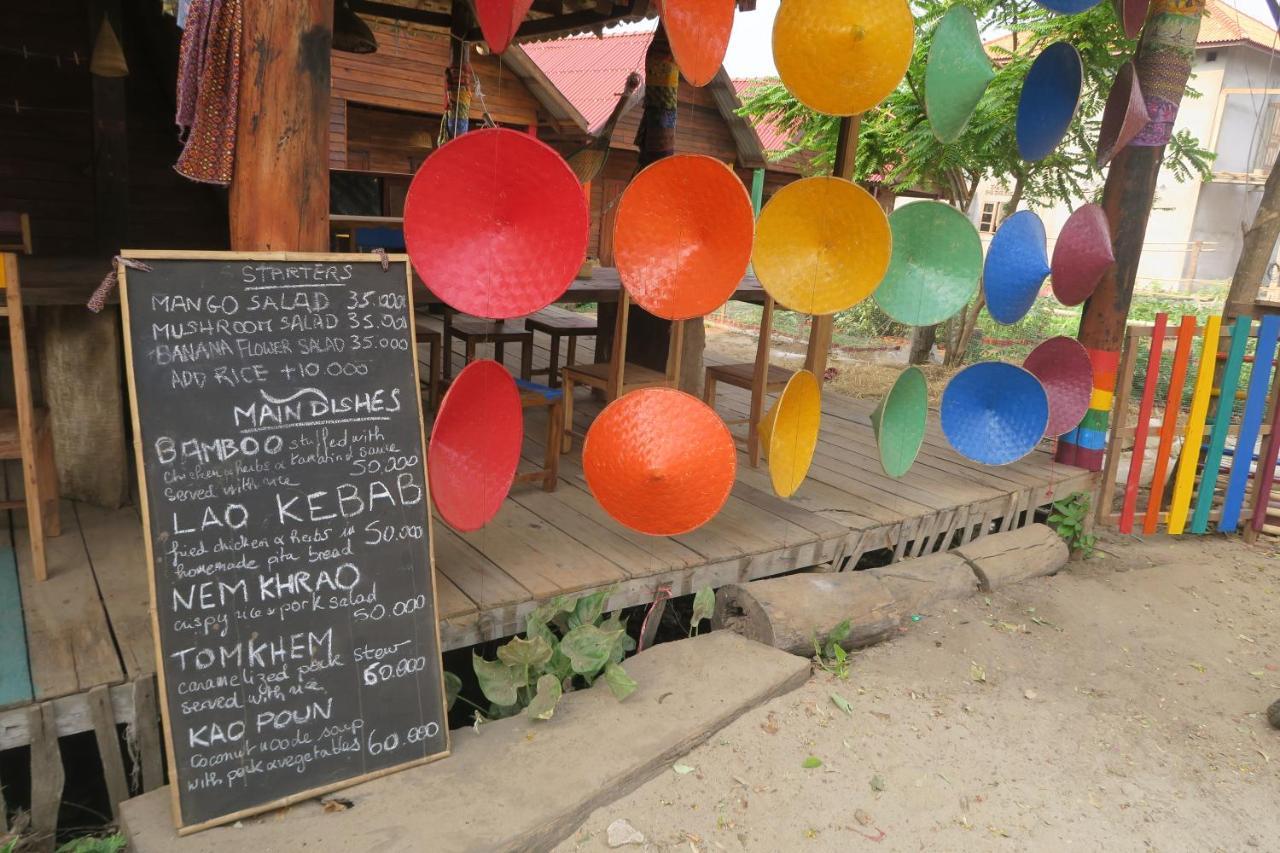 Samaki Guesthouse - Tad Lo Ban Donkhagnoung Zewnętrze zdjęcie